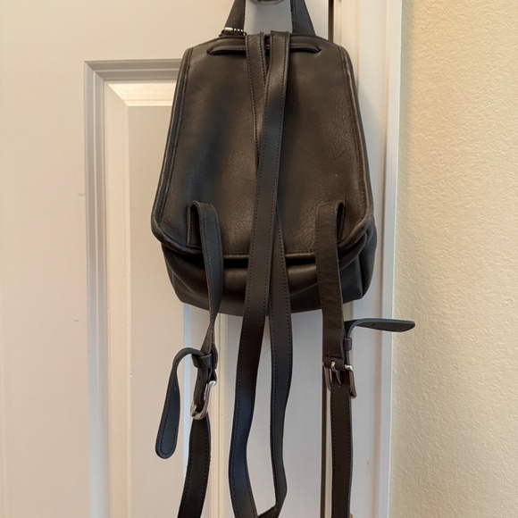Vintage COACH 9960 Grey Daypack Leather Backpack Bag - Picture 4 of 12